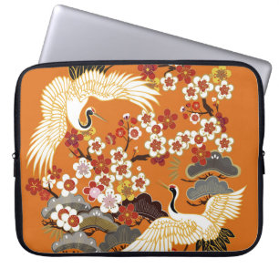 KRÄNE UND FARBSAKURA. Farbenfroh, blumennahtlos Laptopschutzhülle