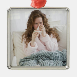 Kranke Frau auf Couch Ornament Aus Metall