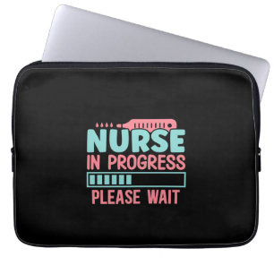 Krankenpflege im Gange Laptopschutzhülle