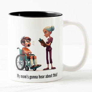Krankenschwester gegen verunglückte Brat-Showdown Zweifarbige Tasse