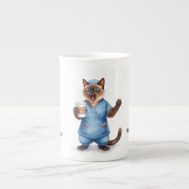 Krankenschwester mit einer Tasse Kaffee (Vorderseite)