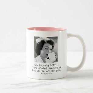 Krankenschwester - so sehr traurig… kein Kaffee Zweifarbige Tasse