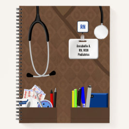Krankenschwestern in braunen Scheiben Personalisie Notizbuch