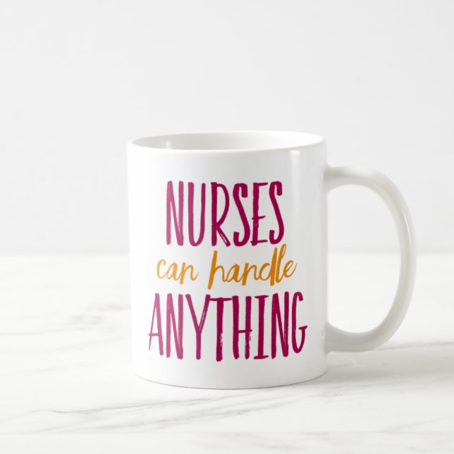 Krankenschwestern können alles handhaben. kaffeetasse (Rechts)
