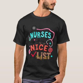 Krankenschwestern machen immer schöne Weihnachtsli T-Shirt
