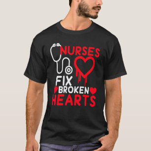 Krankenschwestern reparieren gebrochene Herzen Med T-Shirt