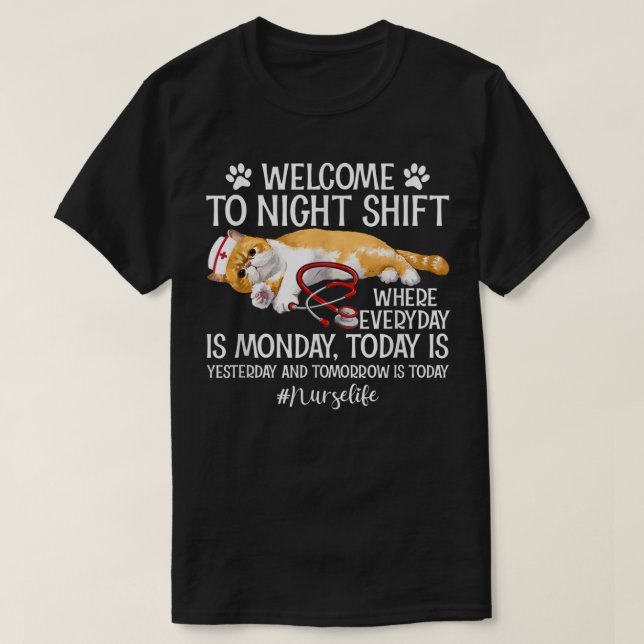 Krankenversicherung Willkommen bei der nächtlichen T-Shirt (Design vorne)
