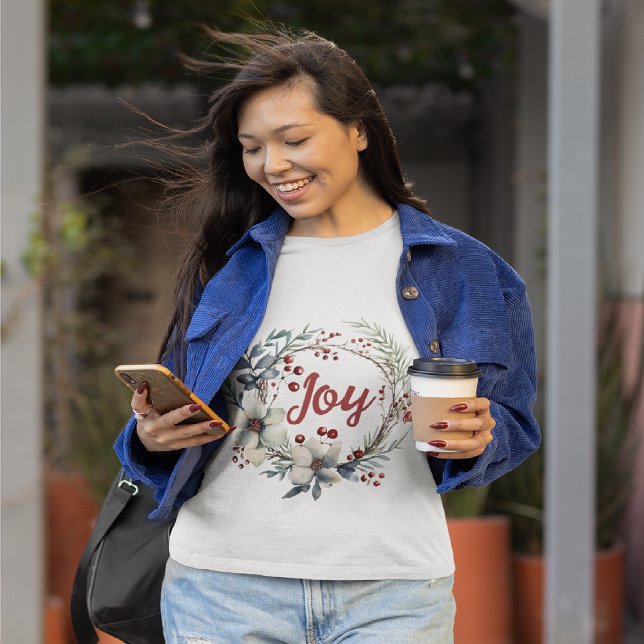 Kranz, rote Blume, Beeren Weihnachten T-Shirt (Von Creator hochgeladen)