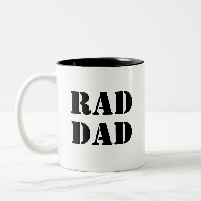 Krasser Vater Schwarzweiß moderne Typografie cool Zweifarbige Tasse (Links)