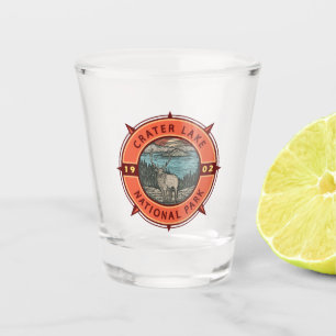 Krater Lake Nationalpark Elk Retro Kompass Emblem Schnapsglas