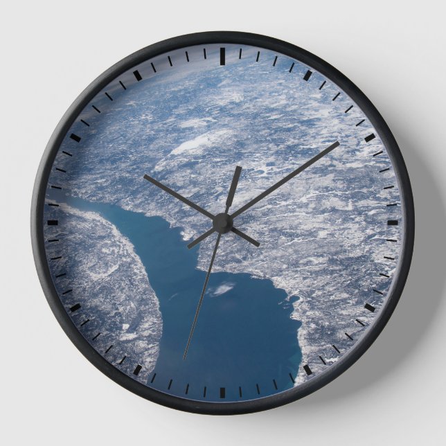 Krater von Manicouagan und der Fluss St. Lawrence Uhr (Vorderseite)