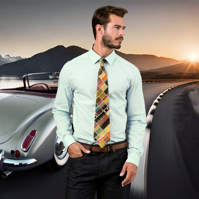 Krawatte des Designers für modernes Bleiglas (Tie featuring a painted geometric pattern design inspired by leaded glass.)