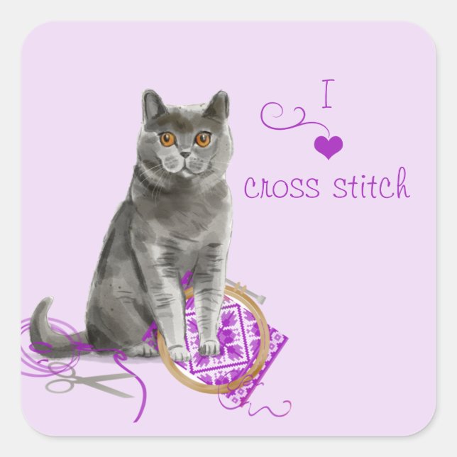 Kreative Katze mit Stickereihupf Quadratischer Aufkleber (Vorderseite)