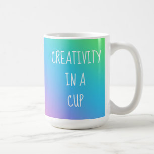 Kreativität in einer Pokalkaffee-Tasse Kaffeetasse