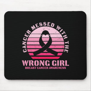 Krebs, der mit dem falschen Brustkrebs eines Mädch Mousepad