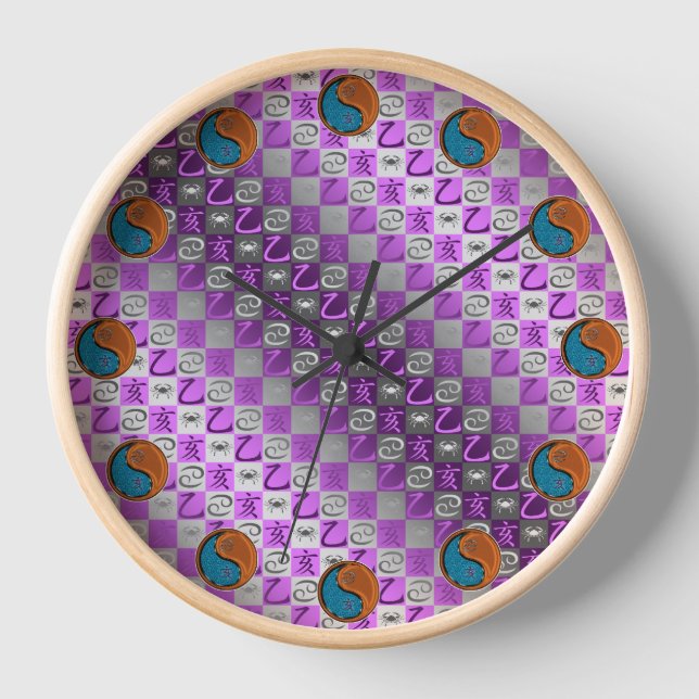 Krebs & Holzschwein Uhr (Vorderseite)
