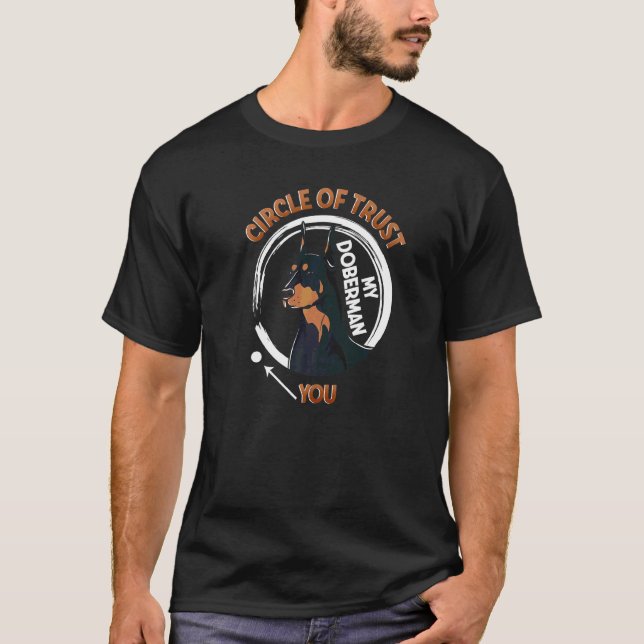 Kreis vertrauen Sie meinem Doberman T-Shirt (Vorderseite)
