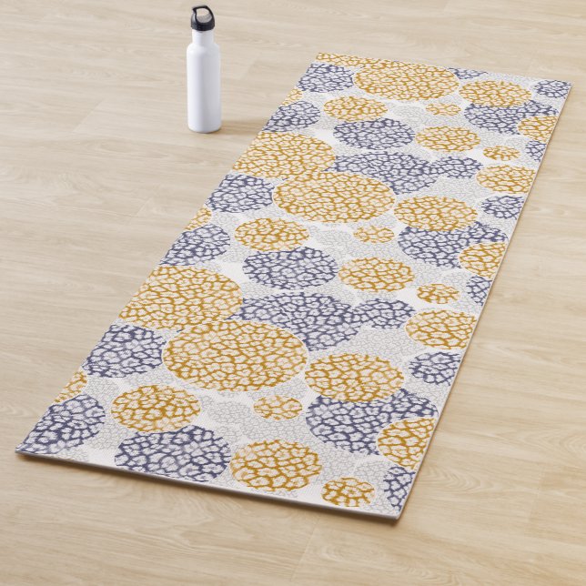 Kreise mit gelber und blauer Leopardenfarbe Yogamatte (Beispiel)