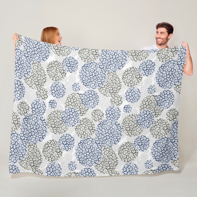 Kreise mit grauem und blauem Leopardendruck Fleecedecke (Beispiel)