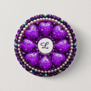 Kreisrunder lila Schmuck-Brosche mit Herz Button