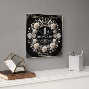 Kreisrunder Papierkranz der Romantik Quadratische Wanduhr