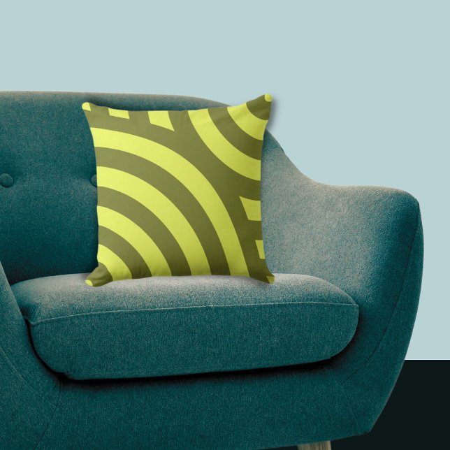 Kreisstreifen im gelben Quartal Kissen (Nested Yellow Quarter Circular Stripes Throw Pillow)