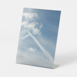 Kreuz unter Wolken Foto Sockelschild