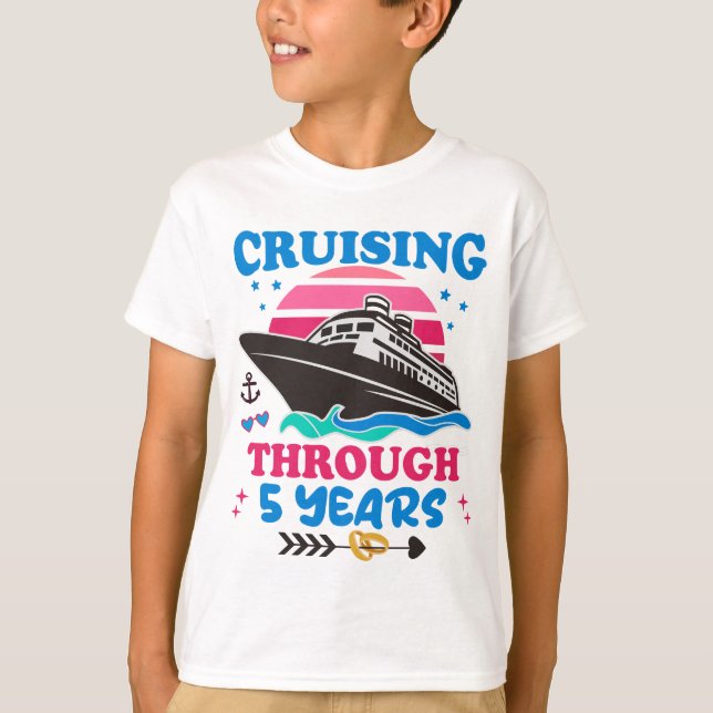 Kreuzfahrt durch 5 Jahre Hochzeit T-Shirt (Vorderseite)