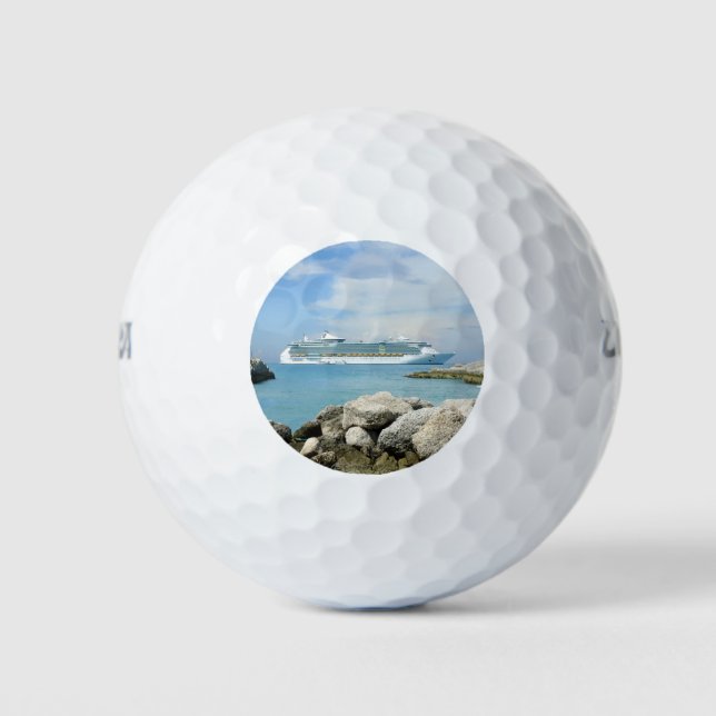 Kreuzfahrtschiff bei CocoCay Golfball (Vorderseite)