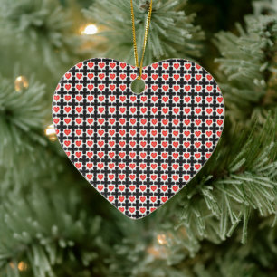 Kreuzförmiges Karomuster mit roten Herzen Keramik Ornament