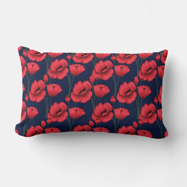 Krimson Poppies auf Navy Blue Lendenkissen (Vorderseite)