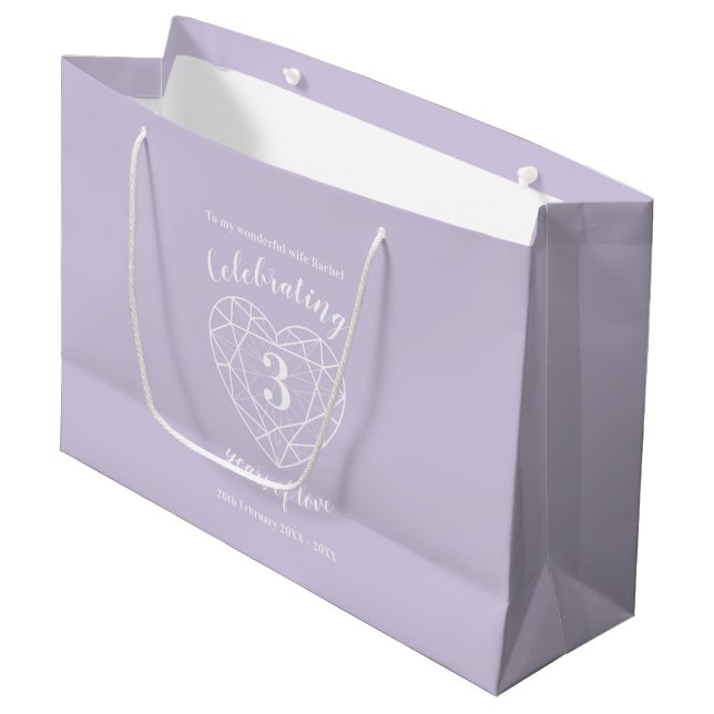 Kristalljubiläum 3 Jahre personalisierter Geschenk Große Geschenktüte (Vorderseite Schrägansicht)