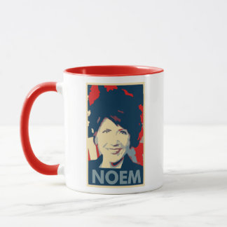 Kristi L. Noem Poster politische Parodie Tasse