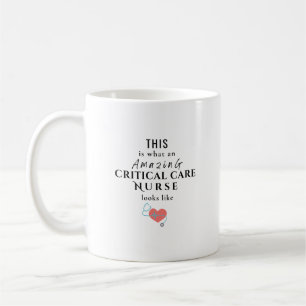 Kritische Pflegekraft Kaffeetasse