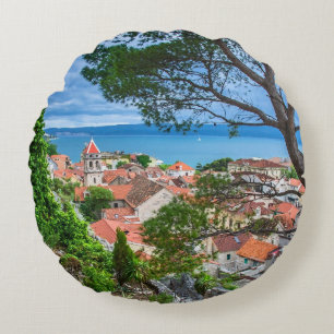 Kroatische Stadt Omis. Rundes Kissen