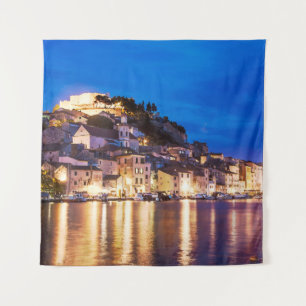 kroatische Stadt Sibenik in der Nacht Wandteppich