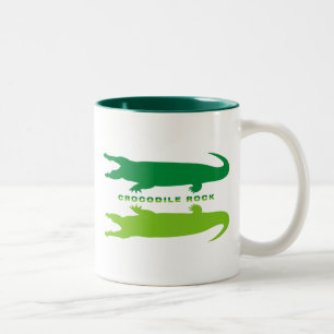 Krokodile-Reflektion (grün) Zweifarbige Tasse