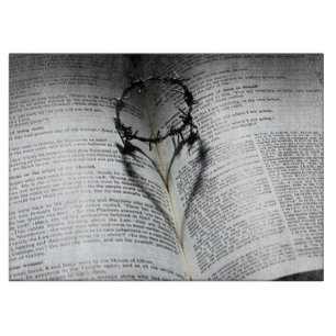 Krone von Thorns Herz und Bibel Schneidebrett