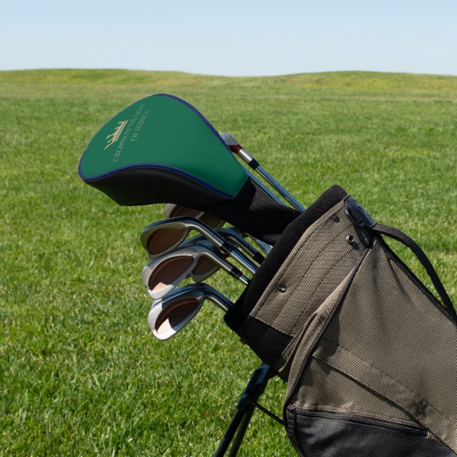 Kronen im Lichte der Stille Golf Headcover (In SItu)