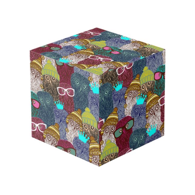 Kronenschale Würfel (Vorderseite Schrägansicht)