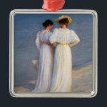 Kroyer - Sommer-Abend am Skagen Beach Closesion Ornament Aus Metall<br><div class="desc">Summer Abend on Skagen Southern Beach; Closeup bei Anna Ancher und Marie Kroyer - Peder Severin Kroyer,  1893</div>