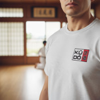 Kudo – Minimales japanisches Kampfsport-Emblem