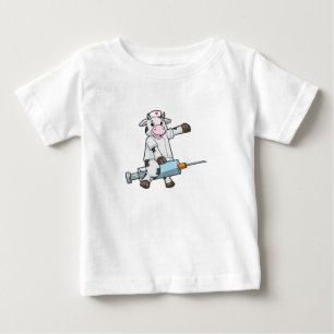 Kuh als Krankenschwester mit Herz und Spritze Baby T-shirt