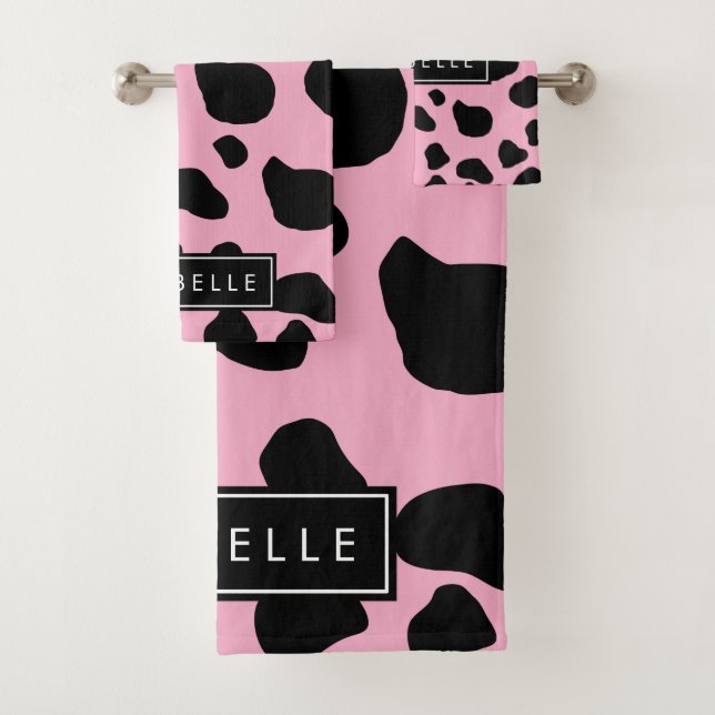 Kuh-Druck, Kuh-Spots, rosa Kuh, Ihr Name Badhandtuch Set (Insitu)