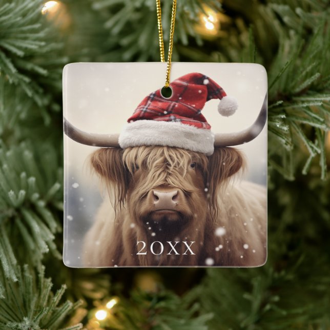 Kuh in der Weihnachtsmannmütze Personalisiert Weih Keramikornament (Baum)