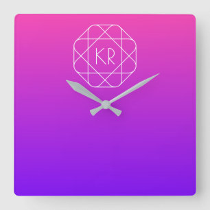 Kühles geometrisches Monogramm Magenta Violett L Quadratische Wanduhr