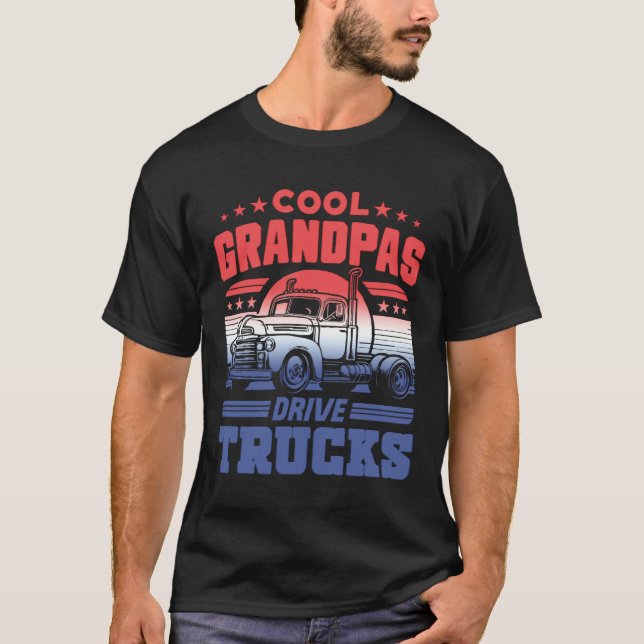 Kühne Gestaltung feiert Großpas, die Lastwagen fah T-Shirt (Vorderseite)