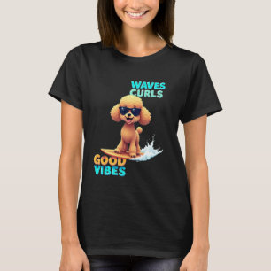 Kühner Pudel Surfing Hund 1 T-Shirt
