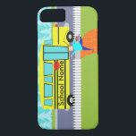 Kundengerecht der anziehende Schulbus iPhone 7 title_seo2<br><div class="desc">He! Wartezeit für mich! Dieses kundengerechte, den Schulbus-Cartoon iPhone 6 Fall fangend, gelangt Ihren Tag weg an einen großen Anfang. Es kennzeichnet ein Cartoonzeichnen eines Kindes, das einen roten, karierten Lunchbox bei der Herstellung eines wütenden Schlages für den Schulbus trägt. Das Kind trägt Hosen des königlichen Blaus und ein Türkis-Shirt....</div>