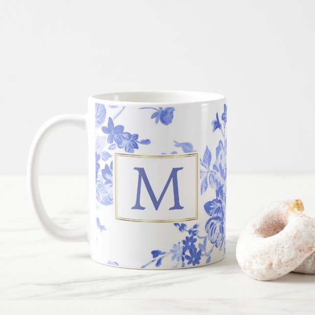 kundengerechte Seite der blauen weißen Kaffeetasse (Mit Donut)